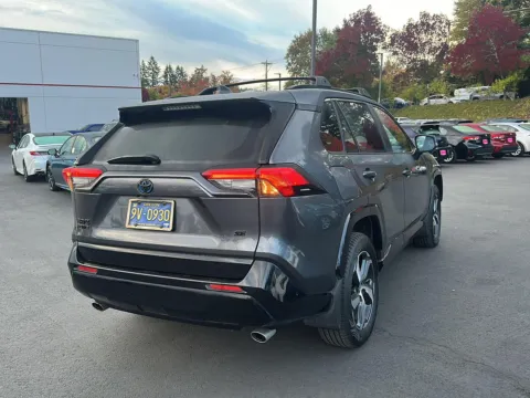 More photos of 2022 Toyota RAV4 Prime SE at Toyota of Gladstone, OR