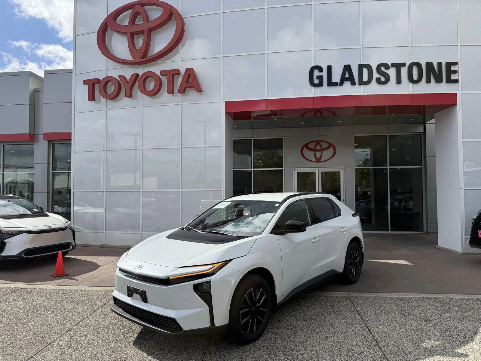 White 2026 Toyota bZ XLE for sale in Gladstone, OR