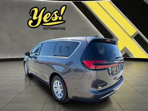 Another view of 2023 Chrysler Pacifica Touring L FWD for sale in Fort Wayne, IN at Yes Automotive Sales