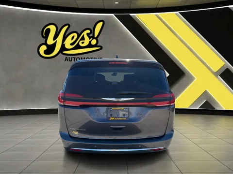 More photos of 2023 Chrysler Pacifica Touring L FWD at Yes Automotive Sales, IN