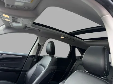 More photos of 2021 Ford Escape Titanium AWD at Yes Automotive Sales, IN