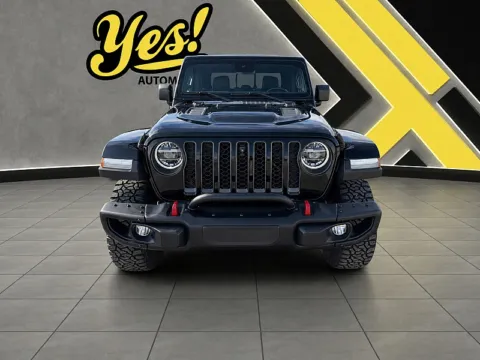 More photos of 2020 Jeep Gladiator Crew Cab Rubicon at Yes Automotive Sales, IN