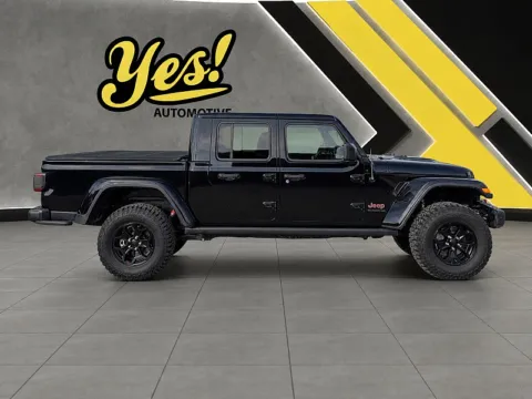 More photos of 2020 Jeep Gladiator Crew Cab Rubicon at Yes Automotive Sales, IN