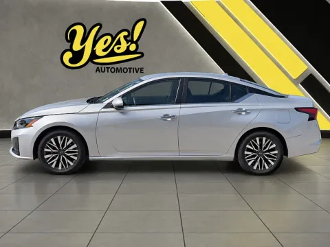 Photos of 2024 Nissan Altima 2.5 SV Sedan for sale in Fort Wayne, IN at Yes Automotive Sales