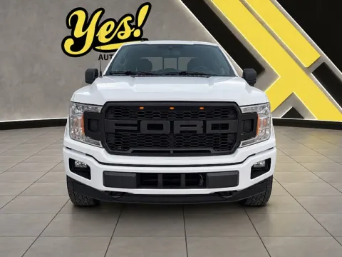More photos of 2019 Ford F-150 SuperCrew XLT 5 1/2 w/Luxury Pkg at Yes Automotive Sales, IN