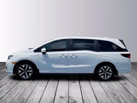 Photos of 2026 Honda Odyssey EX-L for sale in Savannah, GA at Southern Motors Honda