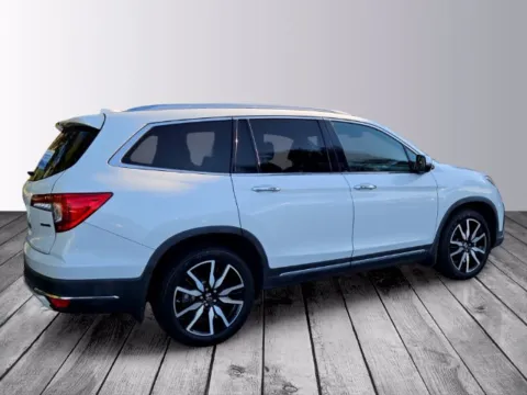 More photos of 2020 Honda Pilot Touring at Southern Motors Honda, GA