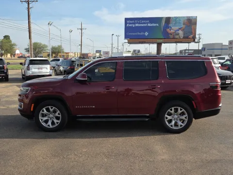 Photos of 2022 Jeep Wagoneer Series II for sale in Lubbock, TX at Hayes Motor Company