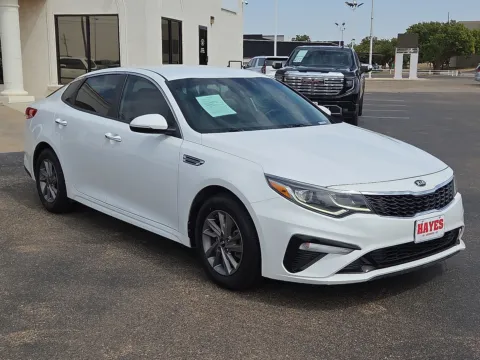More photos of 2020 Kia Optima LX at Hayes Motor Company, TX