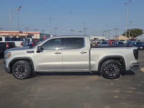 Photos of 2020 GMC Sierra 1500 SLT for sale in Lubbock, TX at Hayes Motor Company