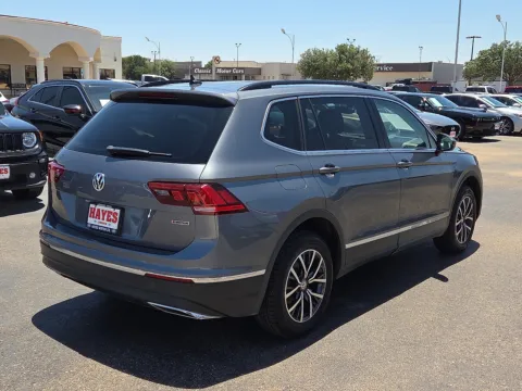 More photos of 2020 Volkswagen Tiguan 2.0T SE at Hayes Motor Company, TX