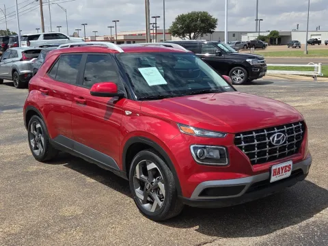 More photos of 2022 Hyundai Venue SEL at Hayes Motor Company, TX