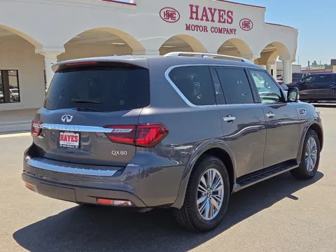 More photos of 2024 INFINITI QX80 LUXE at Hayes Motor Company, TX