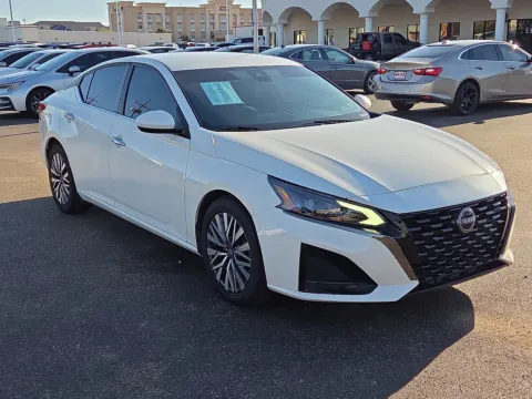More photos of 2023 Nissan Altima 2.5 SV at Hayes Motor Company, TX