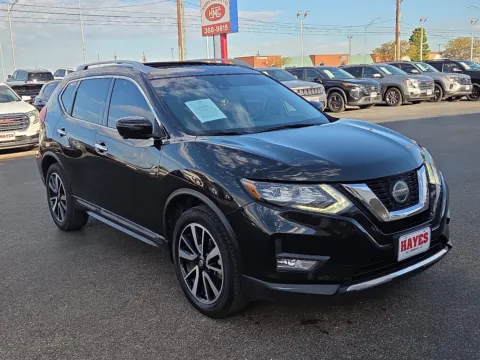 More photos of 2019 Nissan Rogue SL at Hayes Motor Company, TX