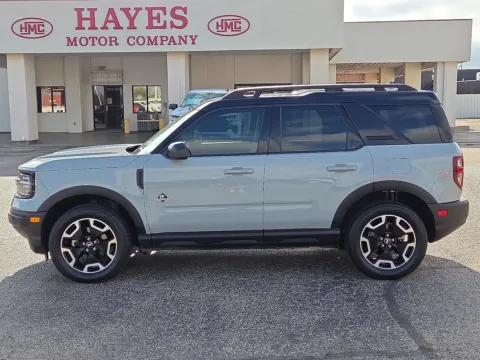 Photos of 2024 Ford Bronco Sport Outer Banks for sale in Lubbock, TX at Hayes Motor Company