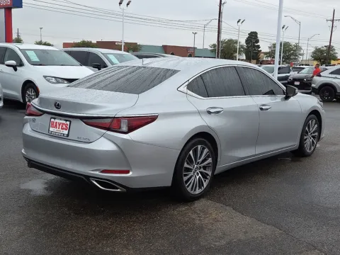 More photos of 2021 Lexus ES 350 at Hayes Motor Company, TX