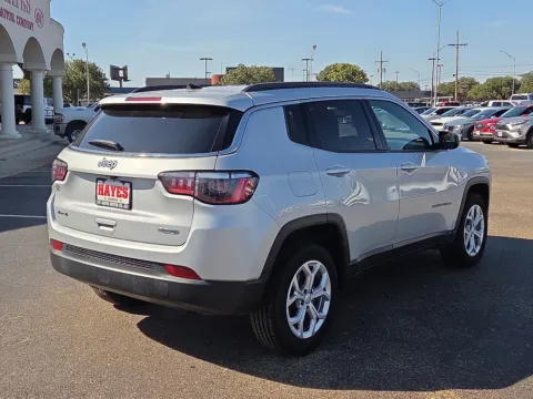 More photos of 2024 Jeep Compass Latitude at Hayes Motor Company, TX