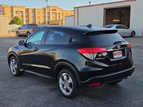 Photos of 2019 Honda HR-V LX for sale in Lubbock, TX at Hayes Motor Company