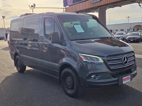 More photos of 2021 Mercedes-Benz Sprinter 2500 Passenger 144 WB at Hayes Motor Company, TX