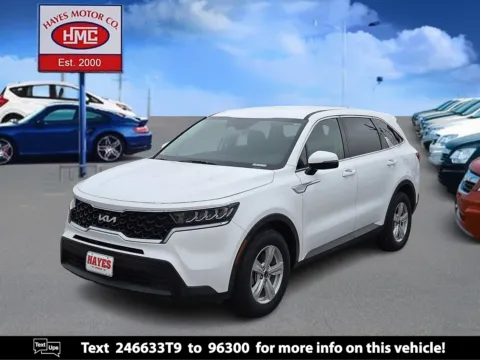 White 2023 Kia Sorento LX for sale in Lubbock, TX