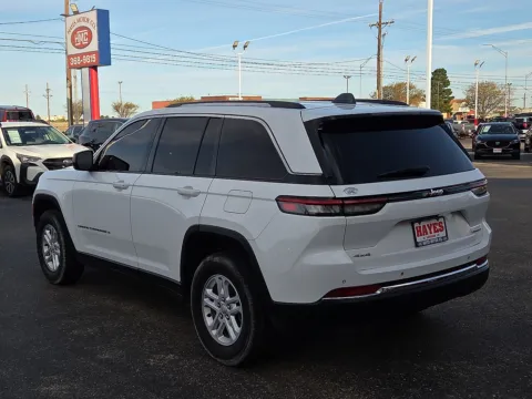 Another view of 2023 Jeep Grand Cherokee Laredo for sale in Lubbock, TX at Hayes Motor Company
