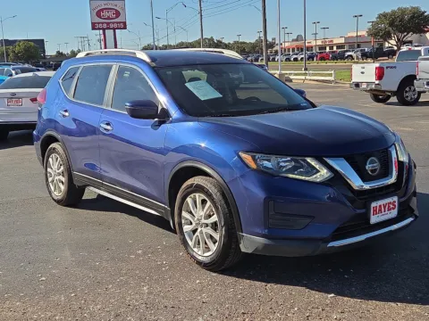 More photos of 2020 Nissan Rogue S at Hayes Motor Company, TX