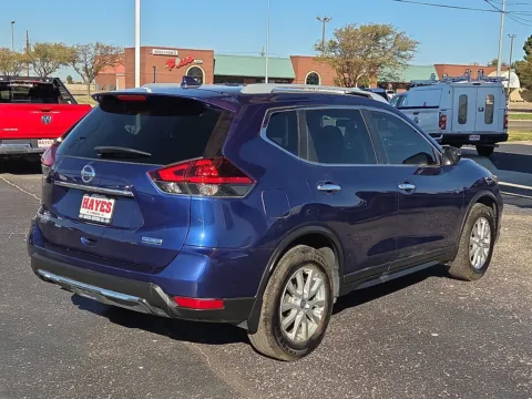 More photos of 2020 Nissan Rogue S at Hayes Motor Company, TX