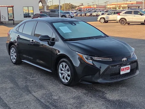 More photos of 2021 Toyota Corolla LE at Hayes Motor Company, TX