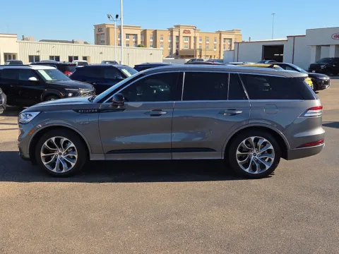 Photos of 2022 Lincoln Aviator Plug-In Hybrid Grand Touring for sale in Lubbock, TX at Hayes Motor Company