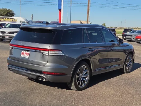 More photos of 2022 Lincoln Aviator Plug-In Hybrid Grand Touring at Hayes Motor Company, TX