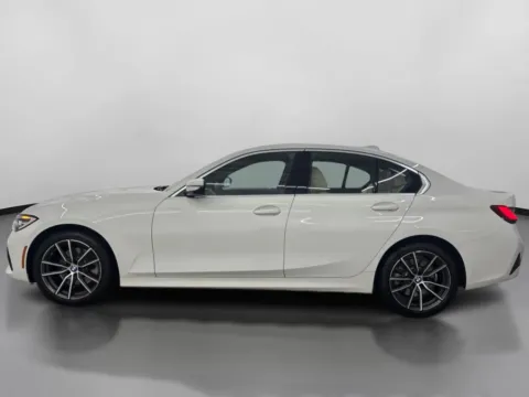 More photos of 2019 BMW 3 Series 330i xDrive Sedan 4D at DriveMax (Auto Center Sales and Service), MA