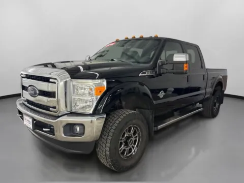 More photos of 2016 Ford F350 Super Duty Crew Cab Lariat Pickup 4D 6 3/4 ft at DriveMax (Auto Center Sales and Service), MA