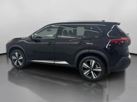 More photos of 2021 Nissan Rogue SL Sport Utility 4D at DriveMax (Auto Center Sales and Service), MA