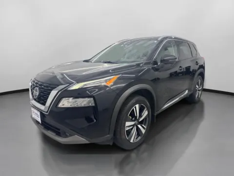 More photos of 2021 Nissan Rogue SL Sport Utility 4D at DriveMax (Auto Center Sales and Service), MA