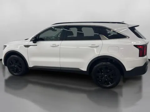 More photos of 2021 Kia Sorento S Sport Utility 4D at DriveMax (Auto Center Sales and Service), MA