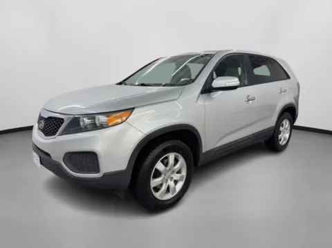 More photos of 2012 Kia Sorento LX Sport Utility 4D at DriveMax (Auto Center Sales and Service), MA