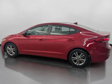 More photos of 2018 Hyundai Elantra SEL Sedan 4D at DriveMax (Auto Center Sales and Service), MA