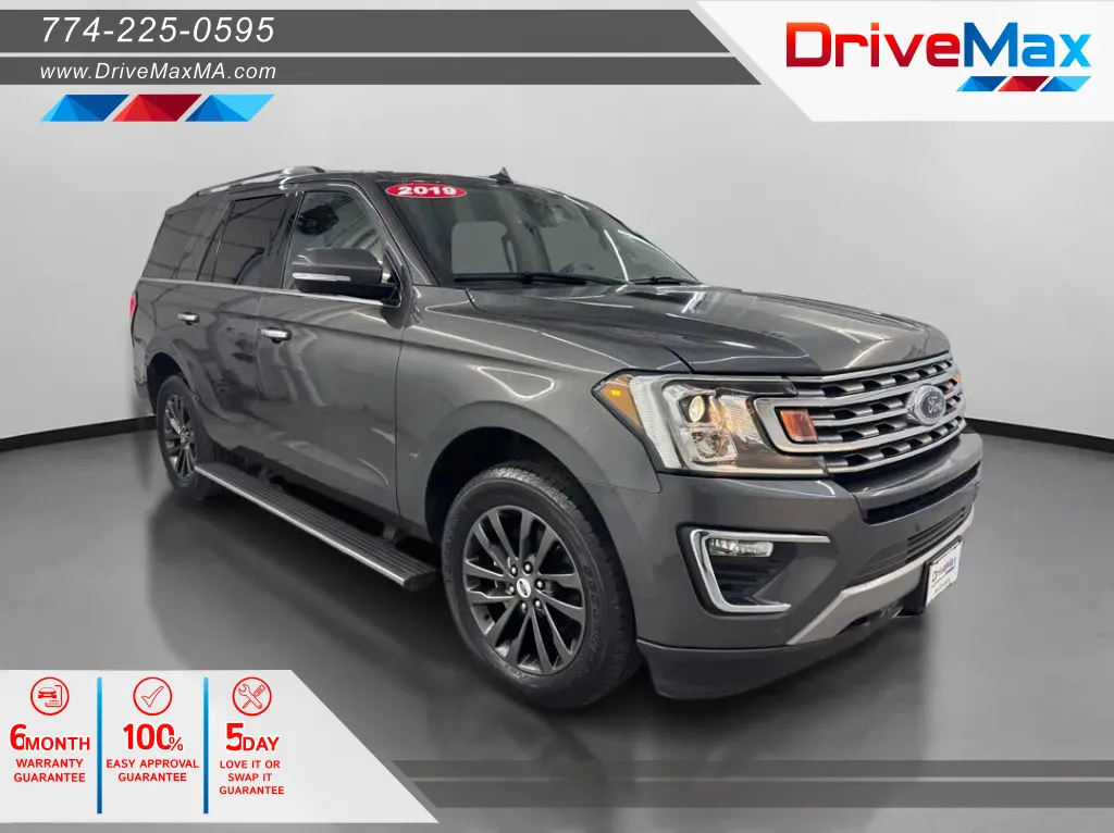 2019 Ford Expedition Limited's photo
