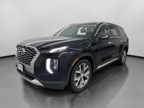 More photos of 2021 Hyundai Palisade SEL Sport Utility 4D at DriveMax (Auto Center Sales and Service), MA