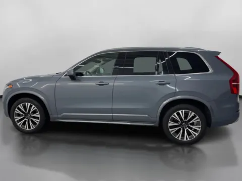 More photos of 2022 Volvo XC90 T6 Momentum Sport Utility 4D at DriveMax (Auto Center Sales and Service), MA