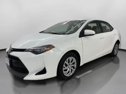 More photos of 2017 Toyota Corolla SE Sedan 4D at DriveMax (Auto Center Sales and Service), MA