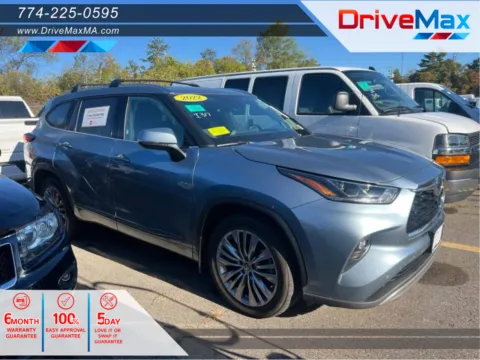 Gray 2022 Toyota Highlander Platinum Sport Utility 4D for sale in West Bridgewater, MA
