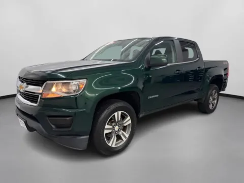 More photos of 2016 Chevrolet Colorado Crew Cab LT Pickup 4D 5 ft at DriveMax (Auto Center Sales and Service), MA