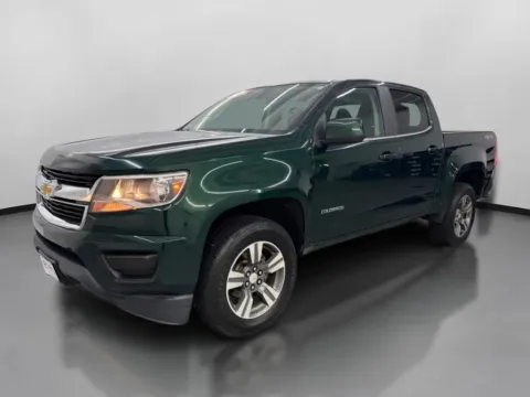 More photos of 2016 Chevrolet Colorado Crew Cab LT Pickup 4D 5 ft at DriveMax (Auto Center Sales and Service), MA