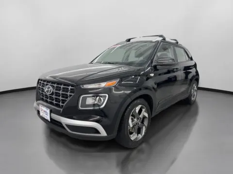 More photos of 2022 Hyundai Venue SEL Sport Utility 4D at DriveMax (Auto Center Sales and Service), MA