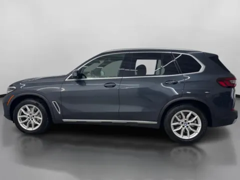 More photos of 2021 BMW X5 xDrive40i Sport Utility 4D at DriveMax (Auto Center Sales and Service), MA