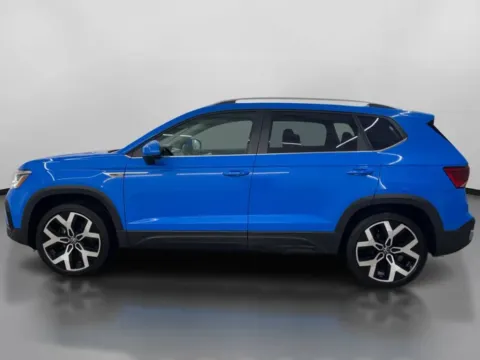 More photos of 2022 Volkswagen Taos SEL 4MOTION Sport Utility 4D at DriveMax (Auto Center Sales and Service), MA