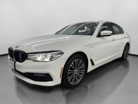 More photos of 2018 BMW 5 Series 530e xDrive iPerformance Sedan 4D at DriveMax (Auto Center Sales and Service), MA