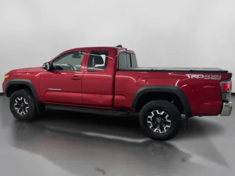 More photos of 2020 Toyota Tacoma Access Cab TRD Off-Road Pickup 4D 6 ft at DriveMax (Auto Center Sales and Service), MA